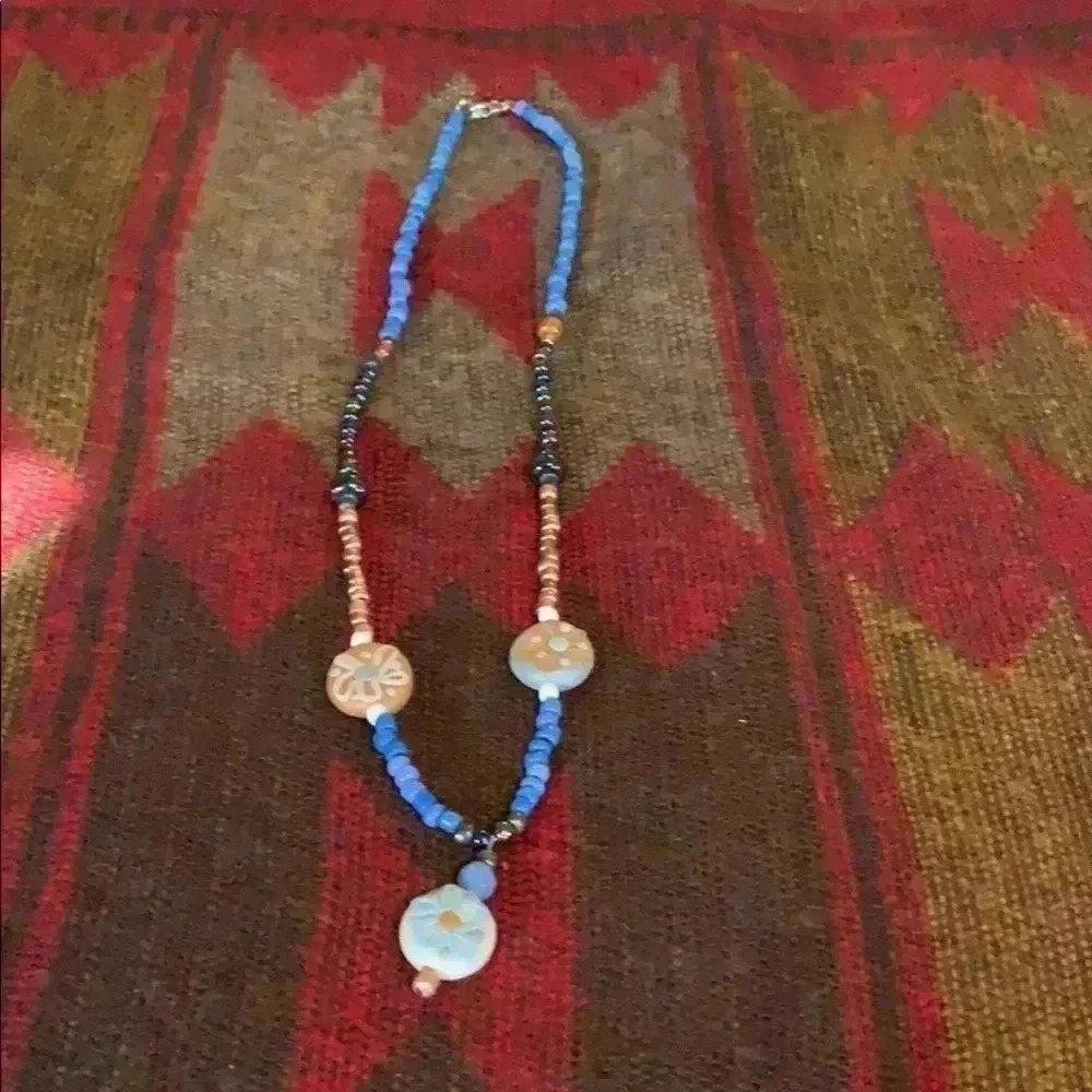 Women’s necklace